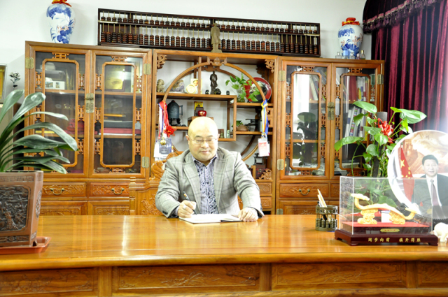 1518172373590940.jpg b113e9f73c8913ee925e2fecfbb7c231-sz_749206.jpg